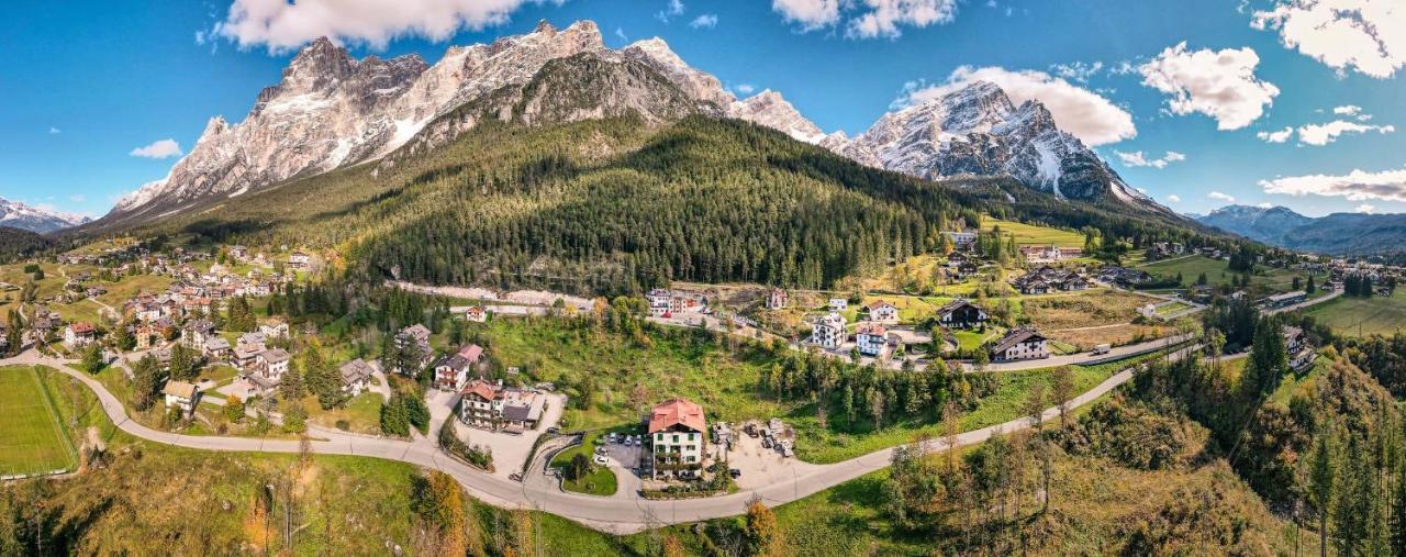 Locanda Montana San Vito di Cadore Buitenkant foto