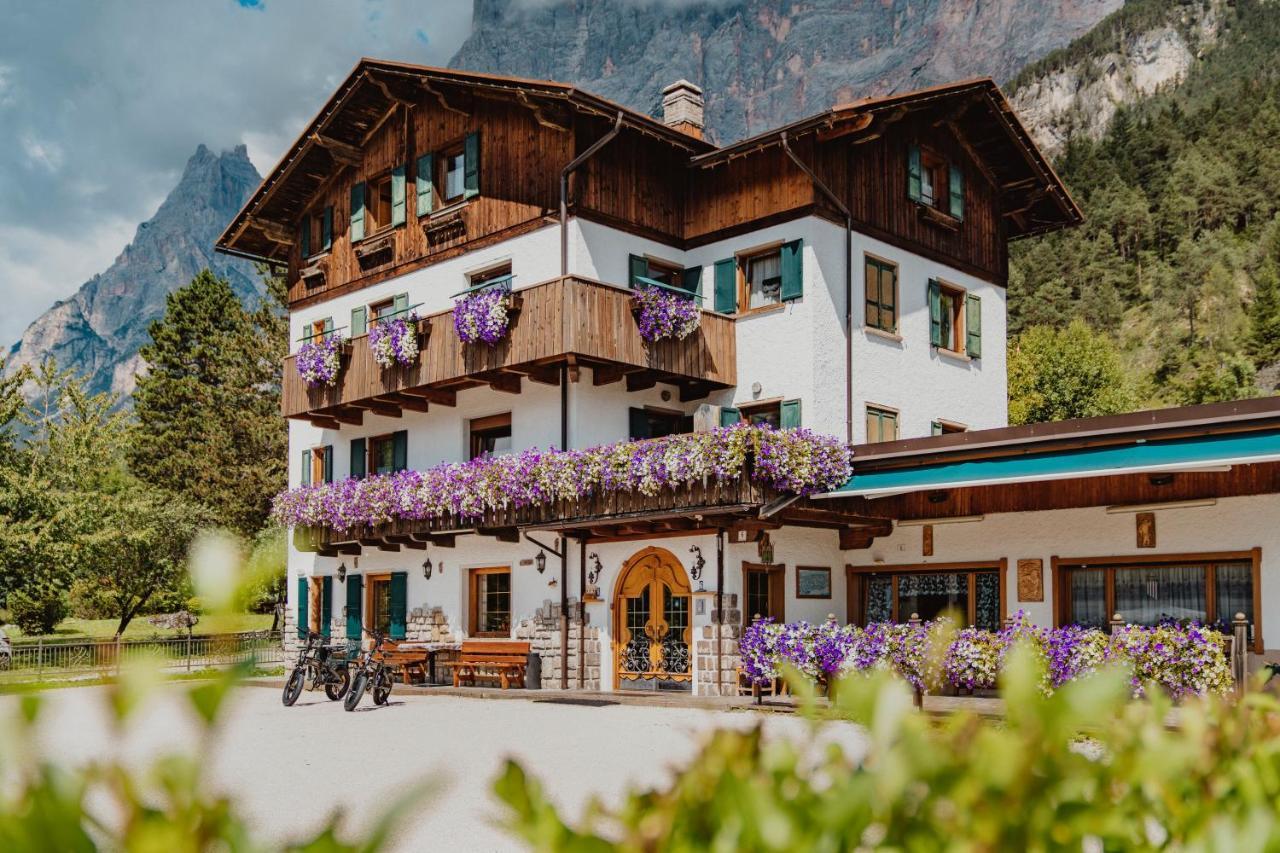Locanda Montana San Vito di Cadore Buitenkant foto